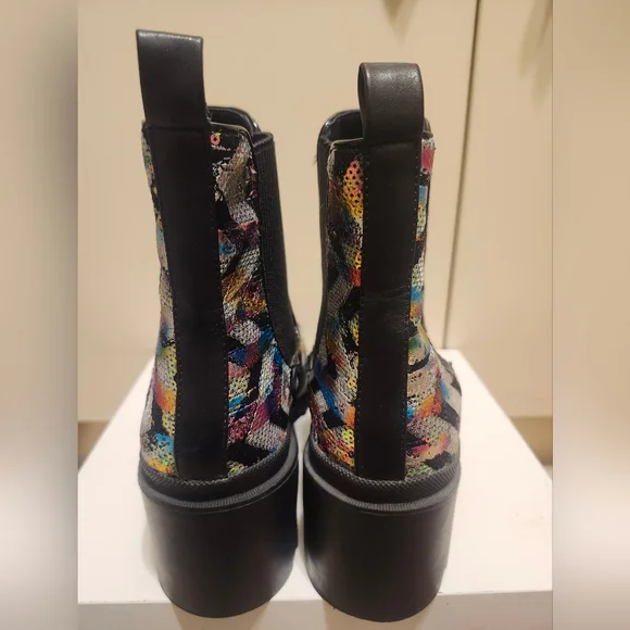 Betsey Johnson “Rowann” Rainbow Sequin Metallic Lug-Sole Boots Sz. 9.5 Ret. $178 - Picture 5 of 9
